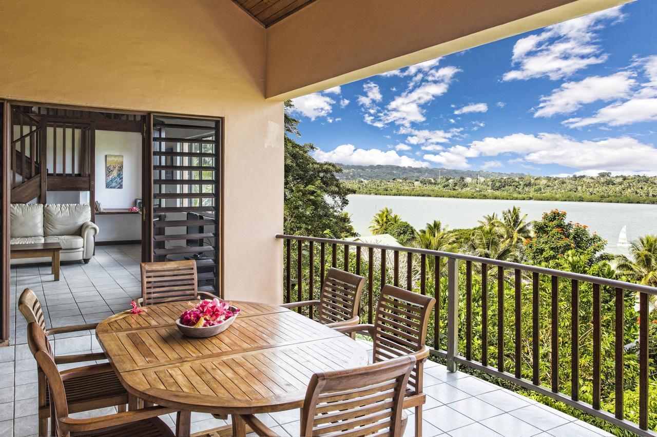 Poppy'S On The Lagoon Port Vila Exterior photo