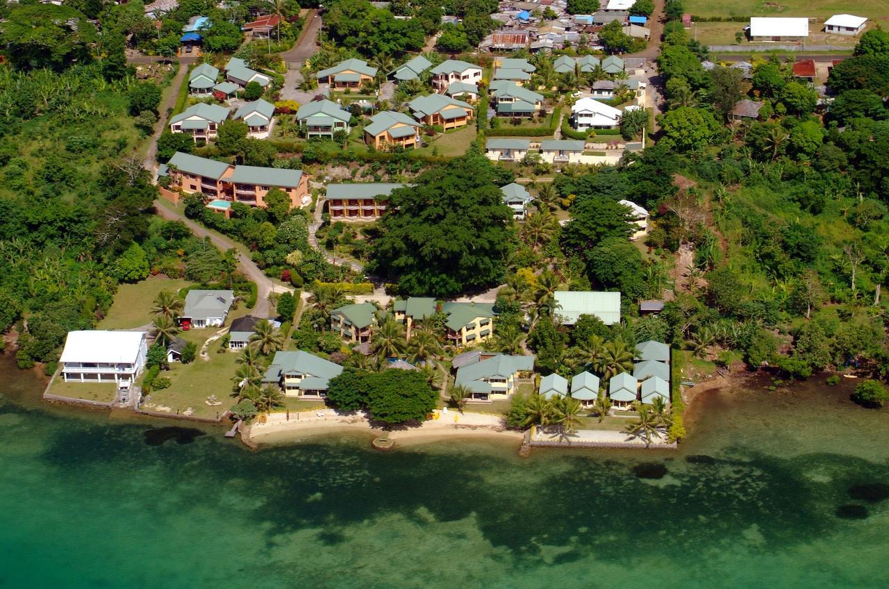 Poppy'S On The Lagoon Port Vila Exterior photo
