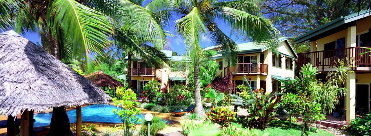 Poppy'S On The Lagoon Port Vila Exterior photo